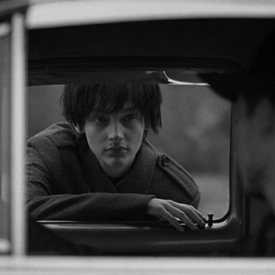 Texas - Unbelievable / Sean Ellis (Still from the music video)