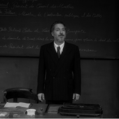 Les Mains Vides / Arthur Dupont (Still from the film)