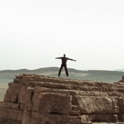 Ordinary People de OKO, réalisé par Helmi