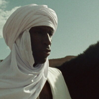 Ordinary People de OKO, réalisé par Helmi