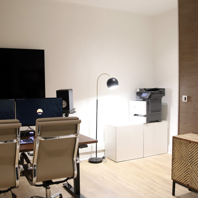 Lux - salle de montage chef
Etienne Marcel